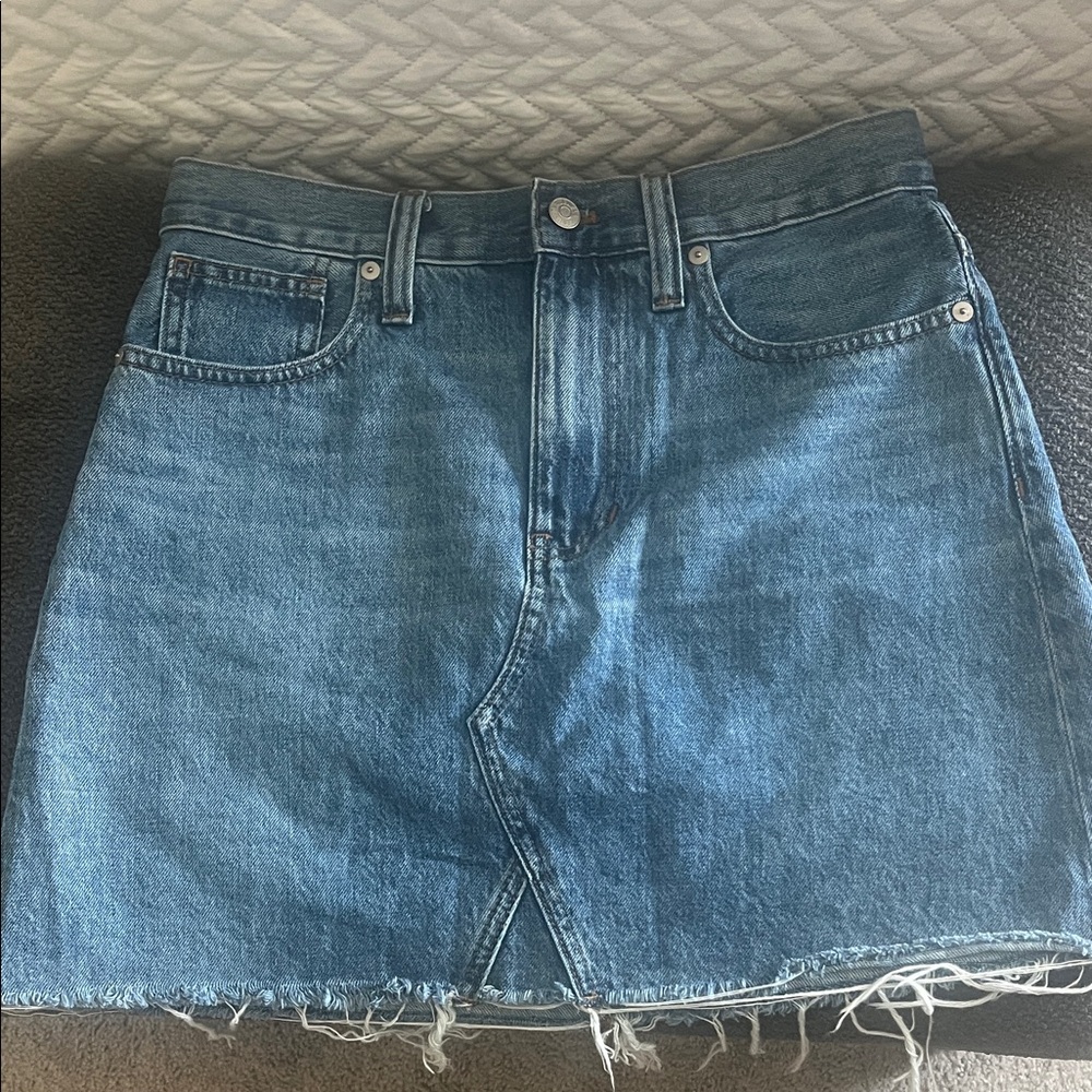 Madewell Denim Frayed Hem Mini Skirt - Sz 26